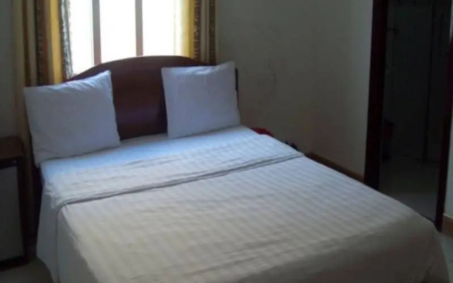 Lyly Hotel Danang – Guest Rooms – Da Nang