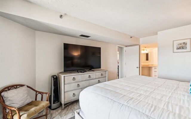 Inlet Reef 518 2 Bedroom Condo by RedAwning