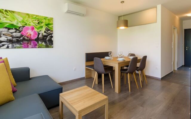 Elite Apartment in Lutzmannsburg With Garden
