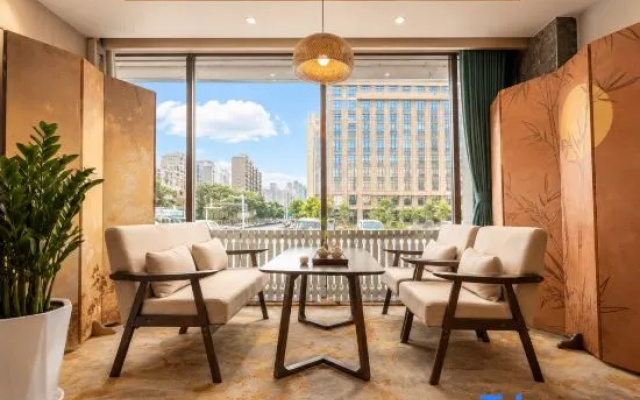 Xilinhot Jinfeng Hotel