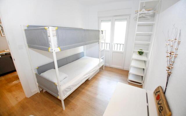 Alicante Old Town beautiful home with AC