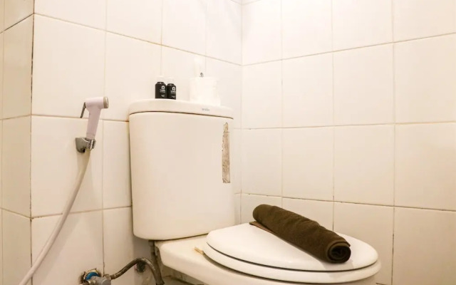 Serene Studio Room At Apartment Emerald Towers Bandung