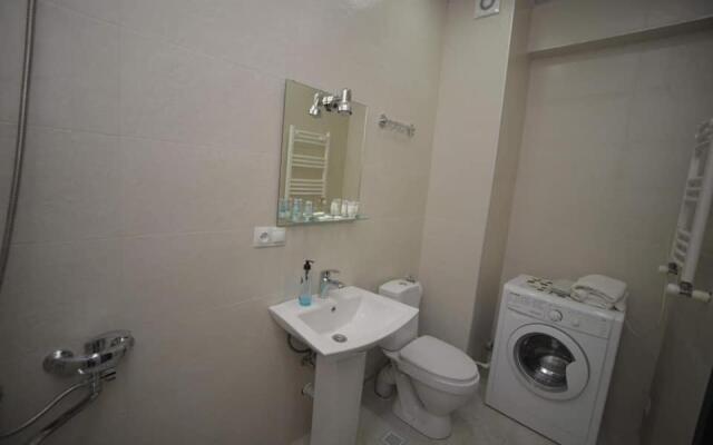 16 Kote Marjanishvili Street