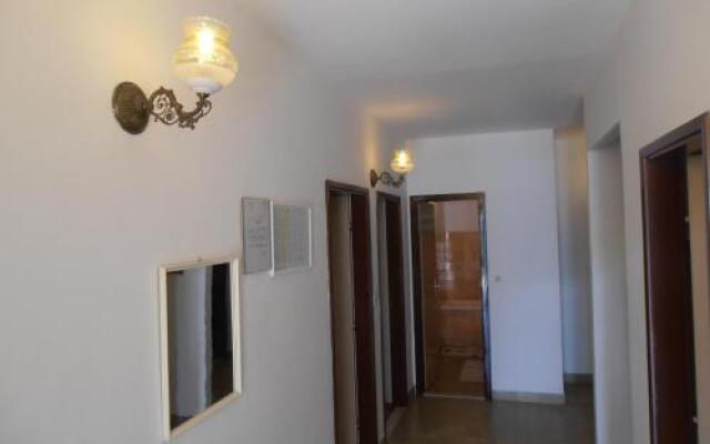 Apartment Villa Bešker