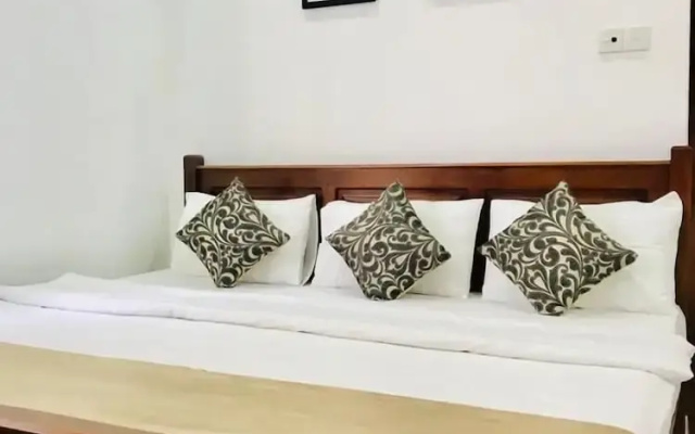 Ivy Bungalow