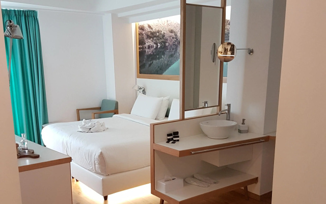 Olive Green Hotel