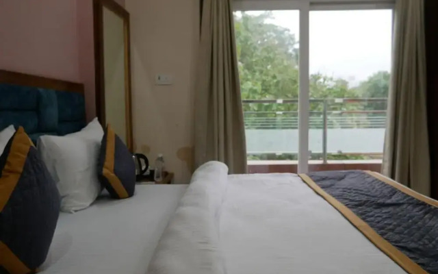 Hotel AyushMan Inn