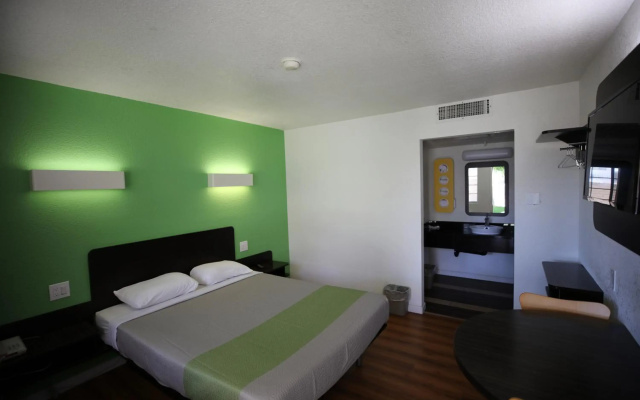 Motel 6 Barstow, CA