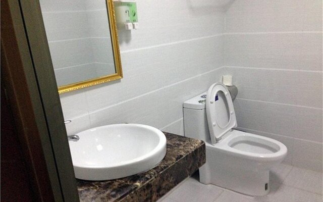 Golden Triangle Express Hotel