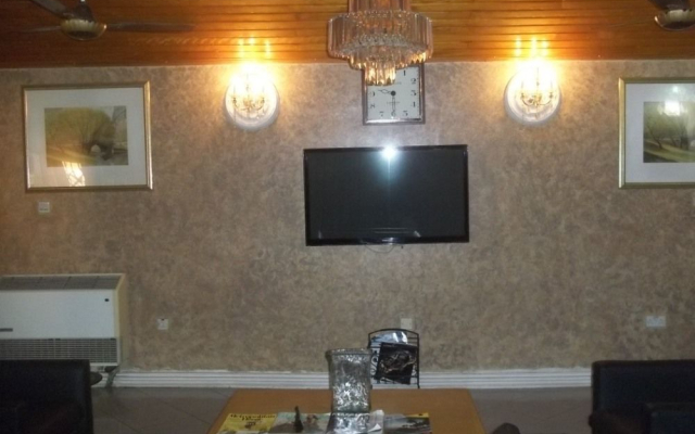 Golden Touch Executive Hotel