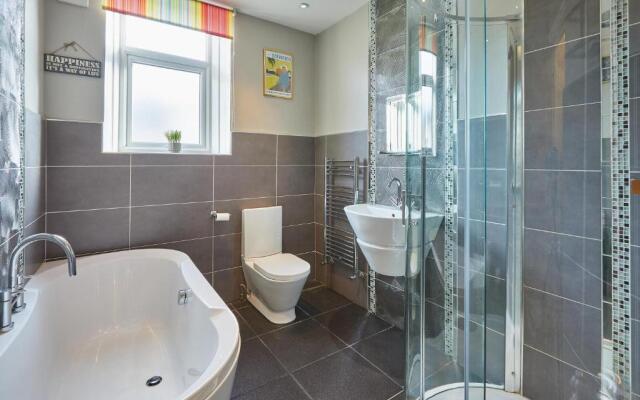 Host Stay North Bay Villa