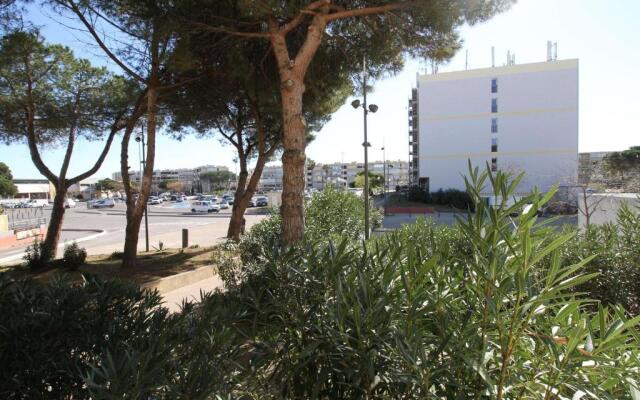 Appartement Balaruc-les-Bains, 1 pièce, 2 personnes - FR-1-553-121