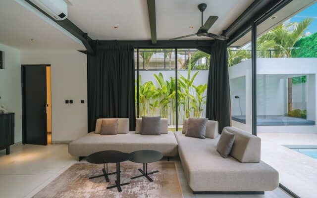 Villa Vantage 2