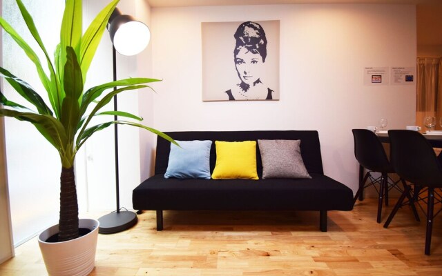 Oval Tokyo Minami Ikebukuro 102