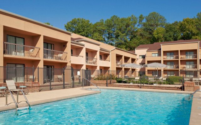 Courtyard by Marriott Birmingham Homewood