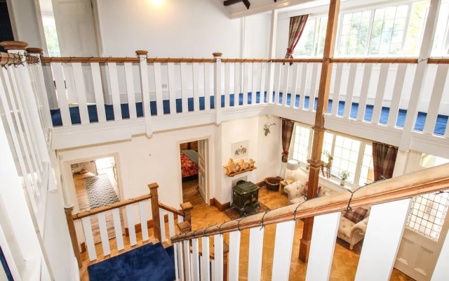 Deer Leap House