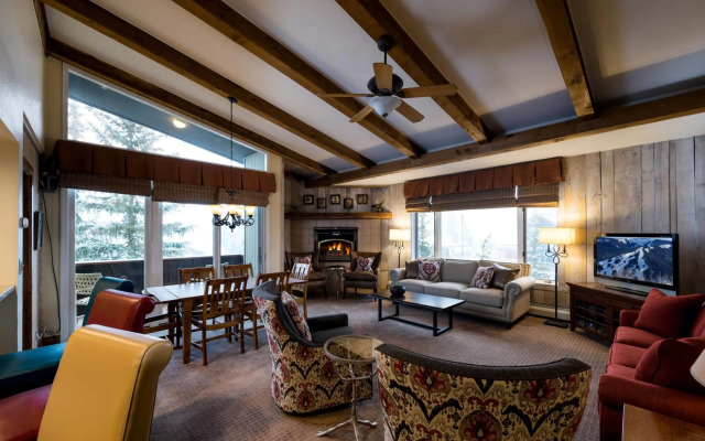Vail's Mountain Haus