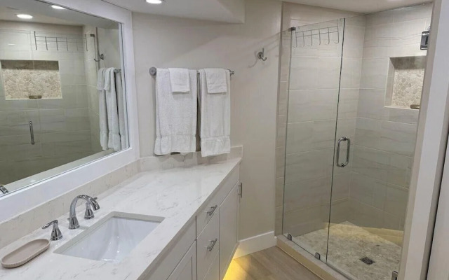 Surfside Resort #1406