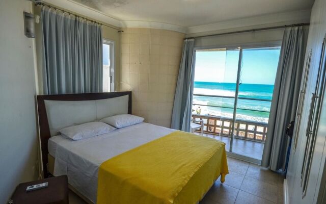 Banana House Sea Shore