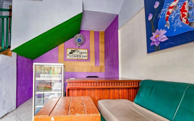 RedDoorz Syariah near Stadion Merdeka Jombang – Lobby – Jombang