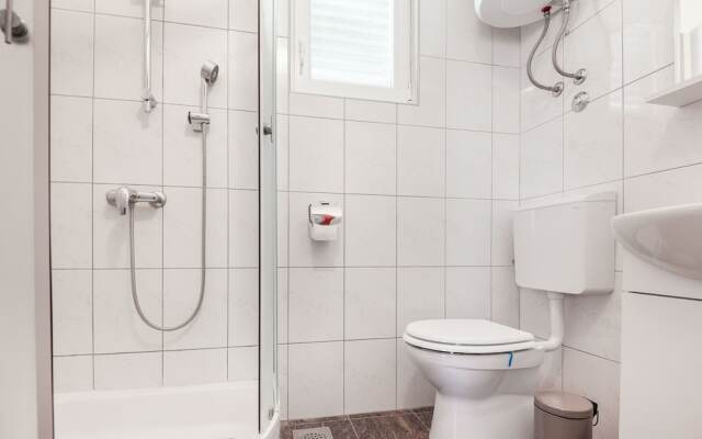 Apartments Tomic