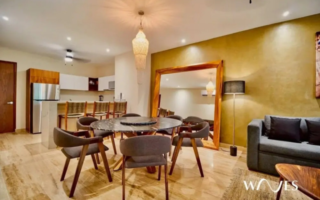 2 Br, Spacious, Great Located, Top Lx Amenities