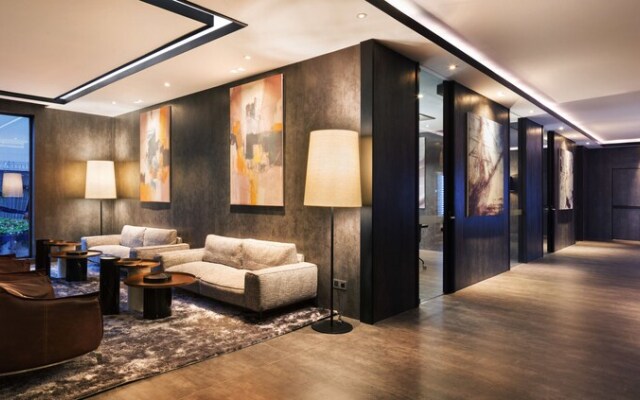 One Residence Hotel & Apartment