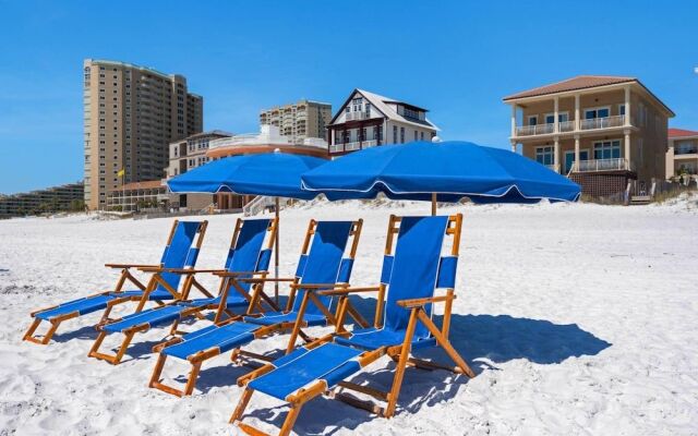 Gulf Paradise by Destin Getaways