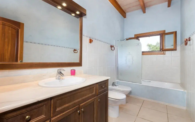 - House In
