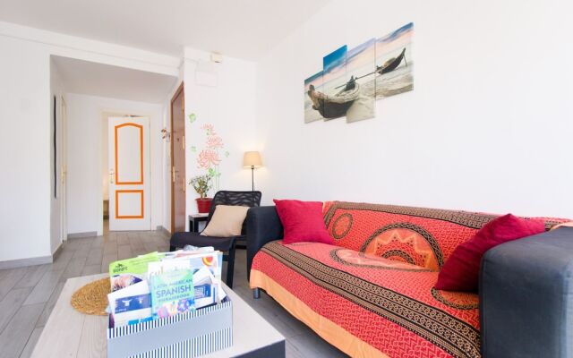 Bollywood Style Apart-Playa