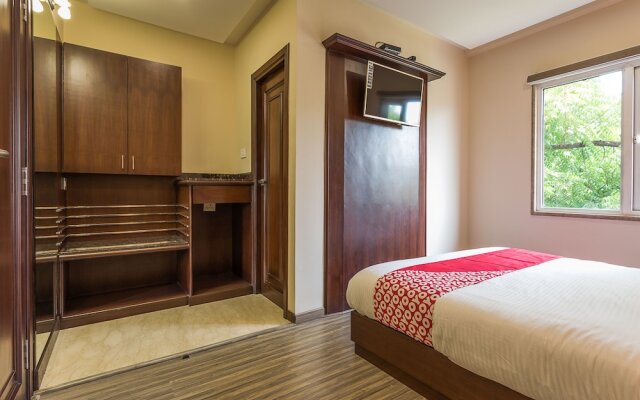OYO 12360 Hotel Eco Stay