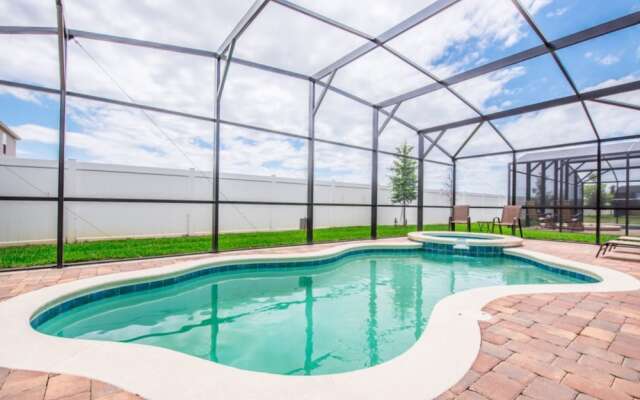 4 Bedroom 3 Bathroom Villa