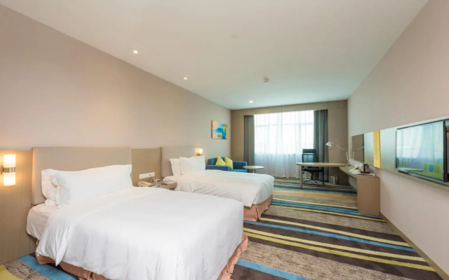 City Holiday Hotel Guangzhou Baiyun Airport Renhe Metro Exit B