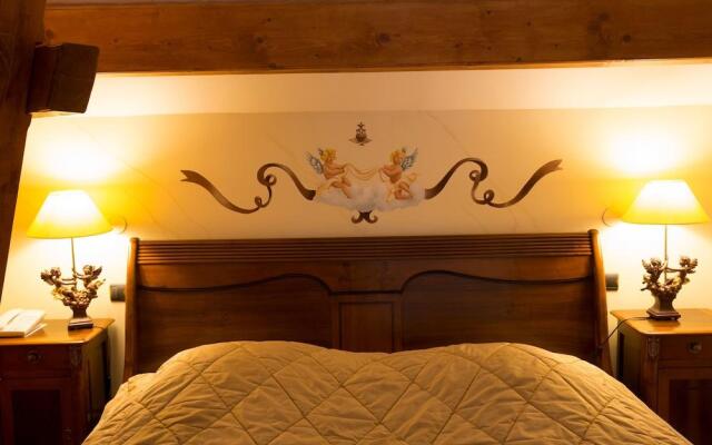 La Grange De Conde Chateaux Et Hotels Collection