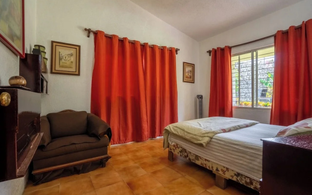 Vacation house with pool - Temixco 2 BR
