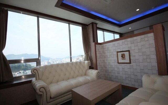 Tongyeong Tourist Hotel