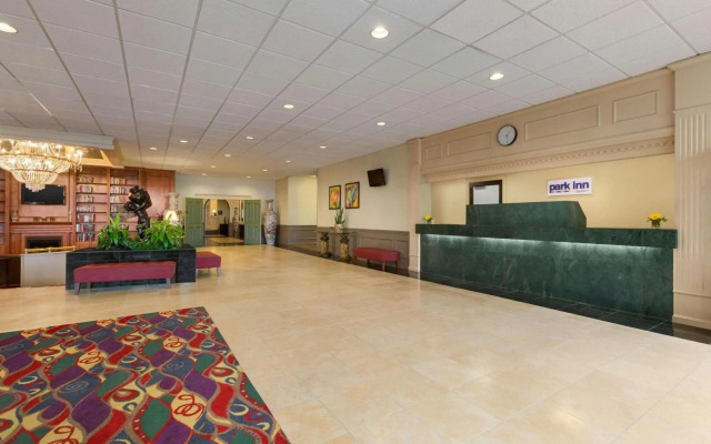Park Inn by Radisson Sharon