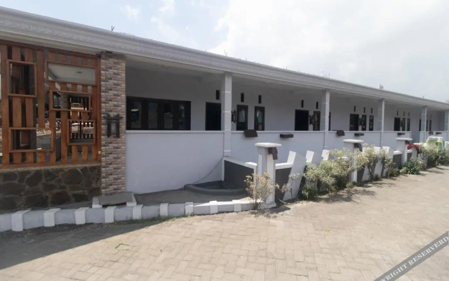 Saputra View Bromo Guest House