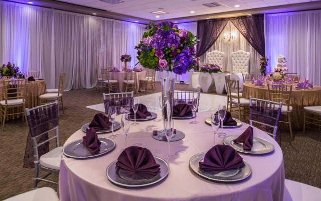 Holiday Inn Ontario Airport by IHG
