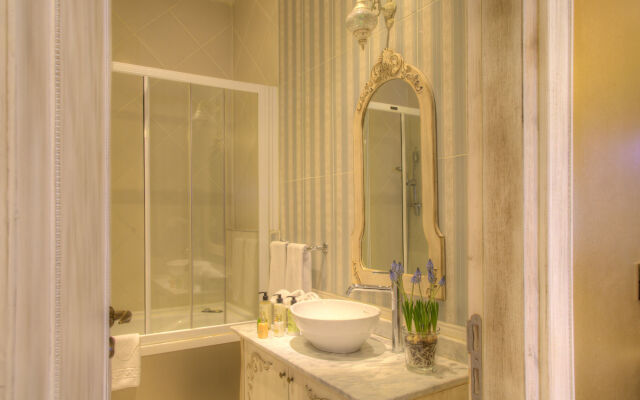 Elegance Residence