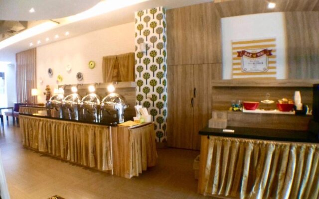 S&E Hotel