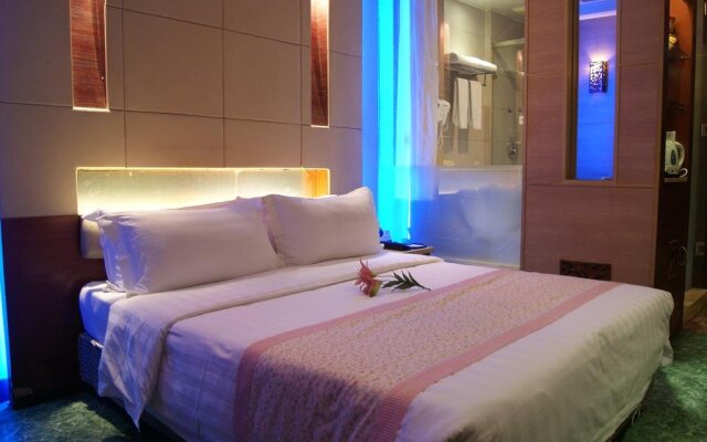 XIhotel - Wuchang Railway Station Metro Station