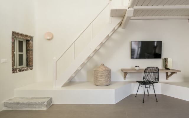 Enigma Apartments and Suites