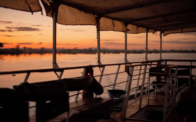 Waters Edge By Serendib