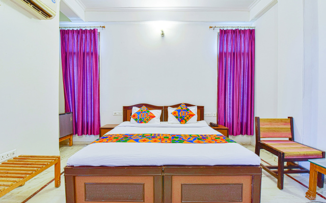 Fabhotel Gitanjali