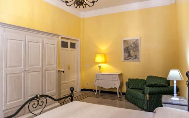 4BR Home in a Vibrant Neighborhood