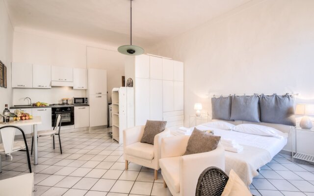 Santa Croce Apartments by Mmega