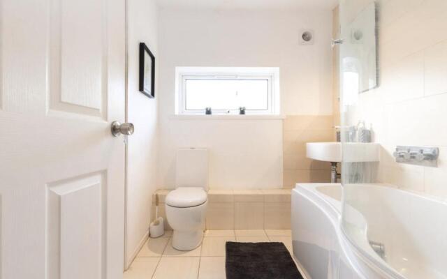 3 Bedroom house - sleeps 6