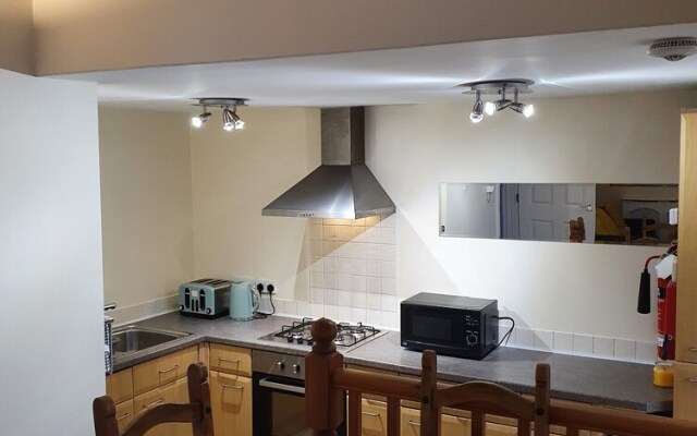 Impeccable 1-bed Apartment in Ilfracombe