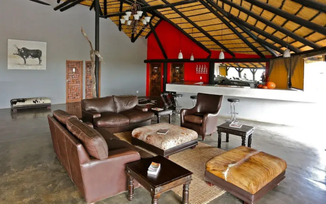 Uukwaluudhi Safari Lodge
